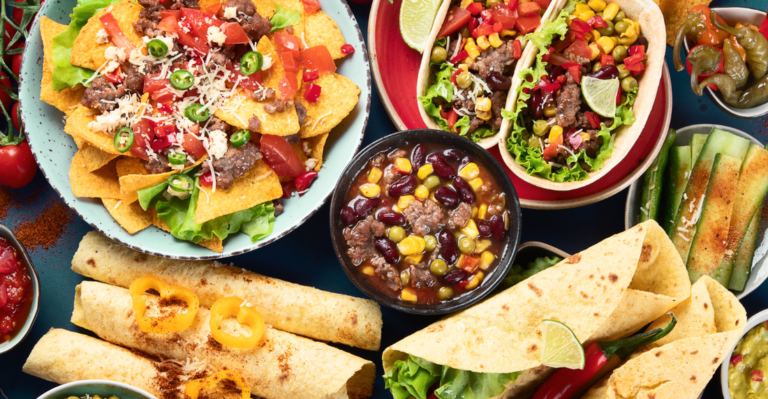 Verschiedene Gerichte aus der mexikanischen Küche.